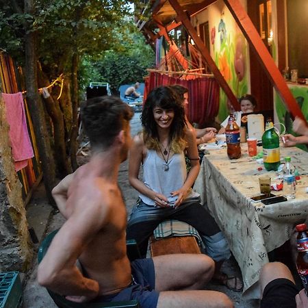 Vampire Beach Hostel Vama Veche Kültér fotó